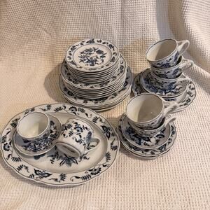 Blue Danube Blue Onion Set of 32 items Mix of Old Banner and New Backstamp